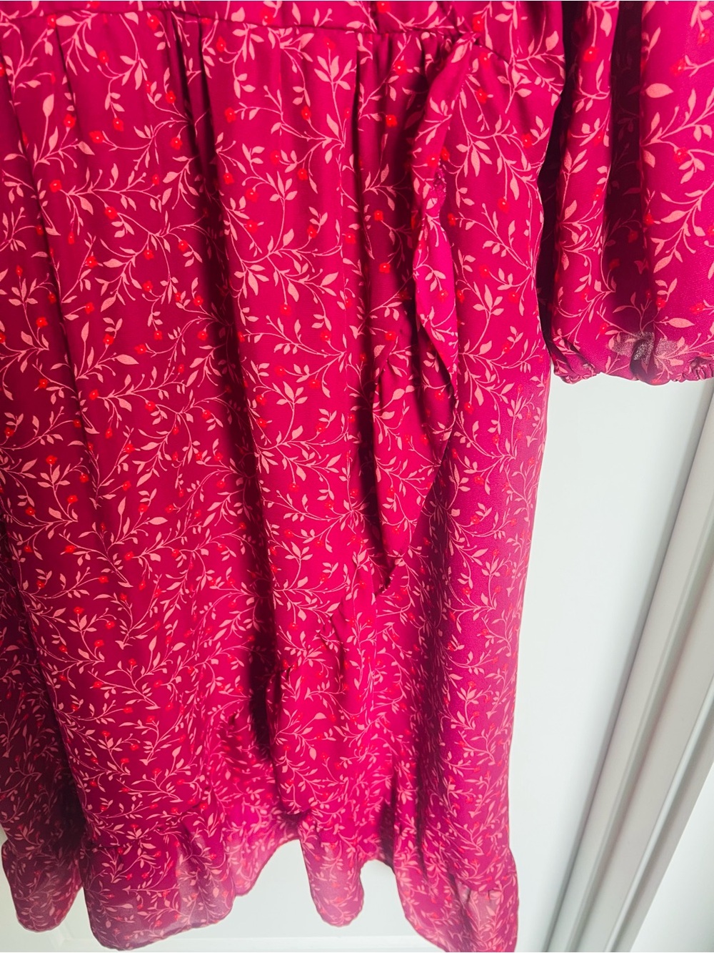 Old Navy Red Floral V-Neck Long Sleeve Dress - Picture 4 of 4